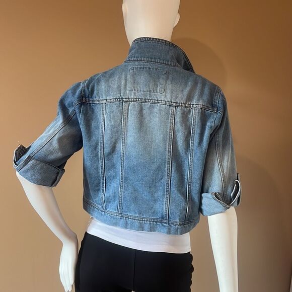 Jean jacket/ size L💙 - Picture 5 of 8